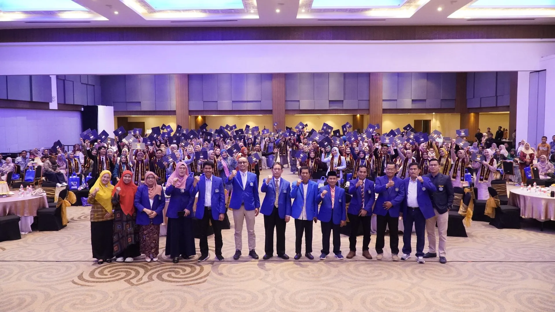 Kukuhkan Lulusan PPG Prajabatan Gelombang 1 Tahun 2024